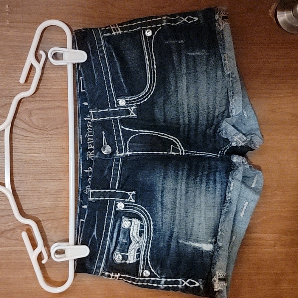 Rock Revival Short